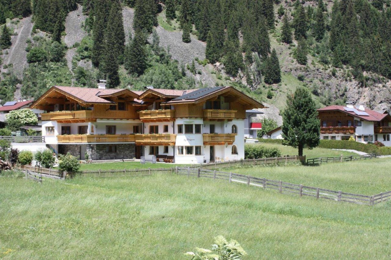 Landhaus Alpensonne Neustift im Stubaital Exterior foto